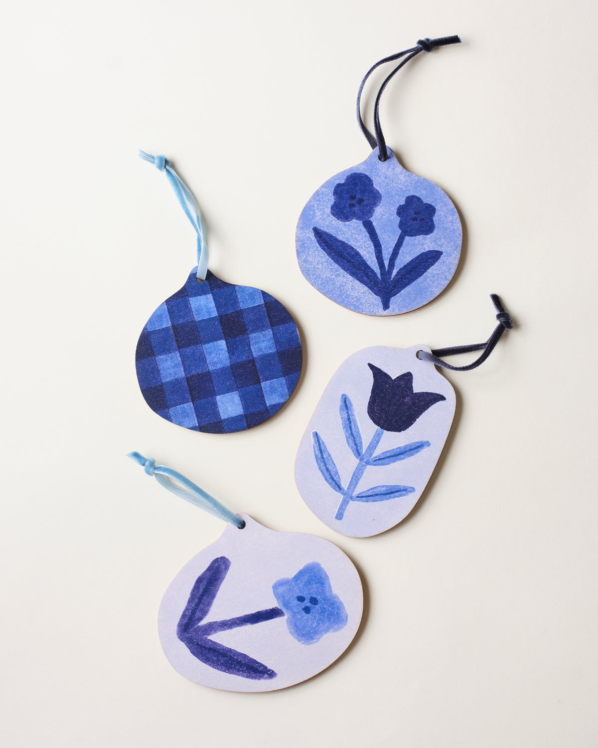 Floral Blue Wooden Hanging Decoration 1